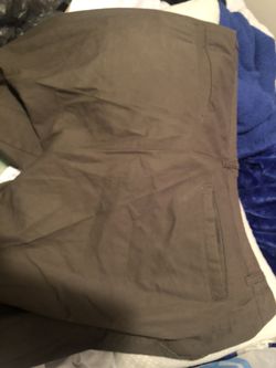 Short ocasional semi nuevo