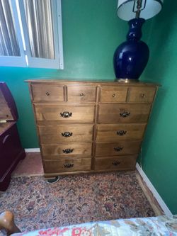 Dresser