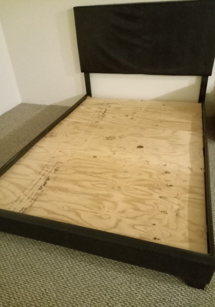 Twin Platform Bed