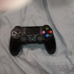 PS4 Controller 