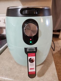 Dash Deluxe Air Fryer 3 Quart Red 1200 watts