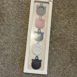 1 Multicolor Keychain Airtag Accessories 