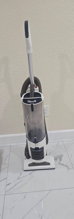 Shark navigator vaccum