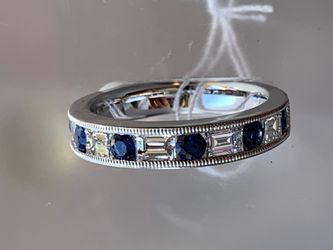 Sapphire diamonds white Gold ring