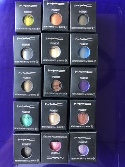 MAC PIGMENT color powder/eye shadow