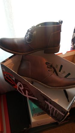 GBX Men's ankle boot Size 8