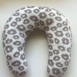 Baby travel neck pillow 