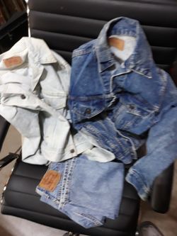 Levi Jackets And Pants Size Small
