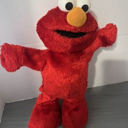 2002 Fisher-Price Elmo Plush Toy Sesame Street Red Stuffed Animal