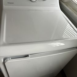 Washer/Dryer Set/ Refrigerator 