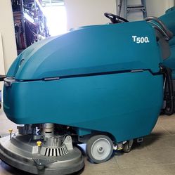Floor Scrubber Tennant T500