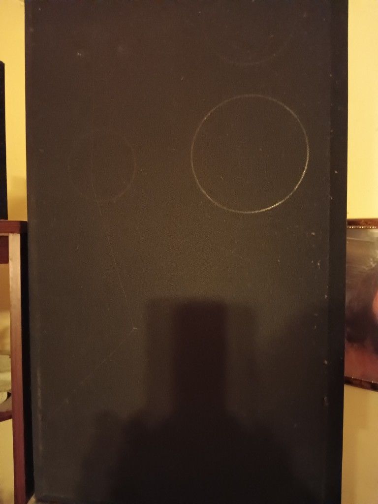 4- 3 FOOT TECHNICS SPEAKER SYSTEMS,4 -3 FOOT SPEAKER SYSTEMS