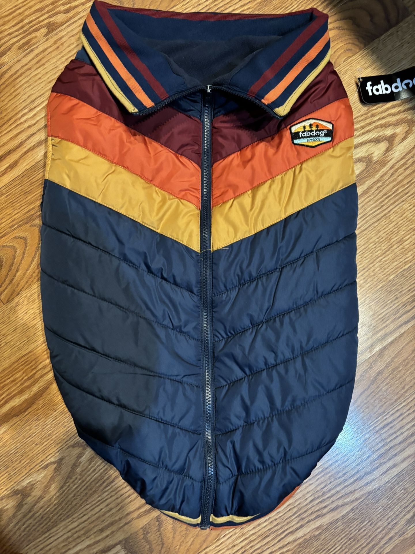 Fabdog Chevron Navy Dog Jacket 22. Large. New 