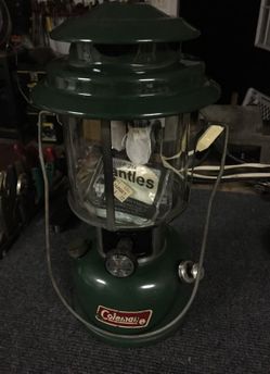 Coleman lantern Vintage 220K double mantel 1980's