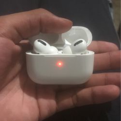 Air Pod Pros (2nd Generation)