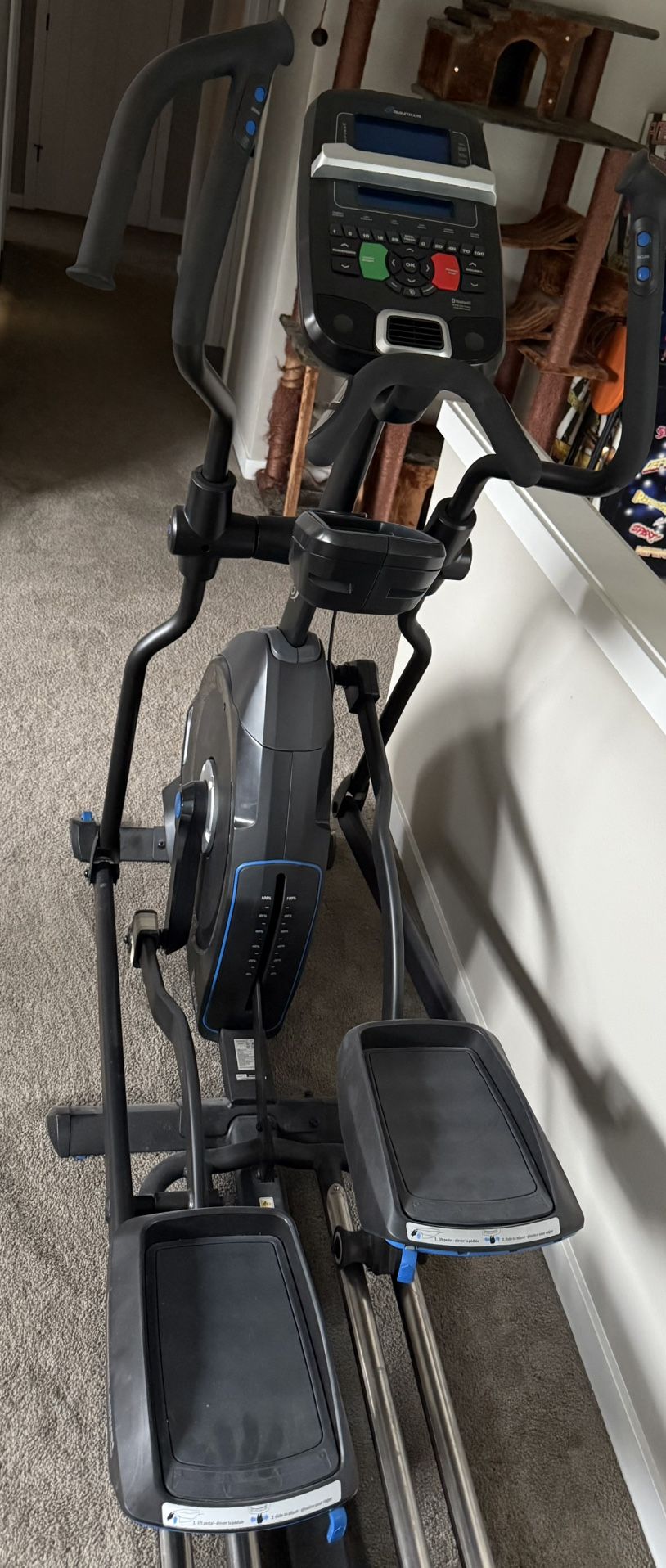 Nautilus E618 Elliptical