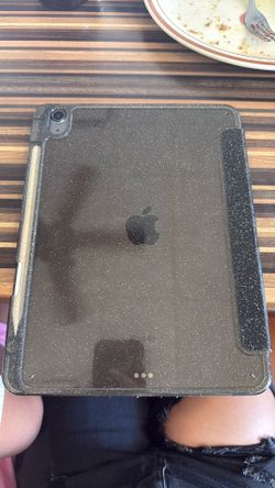 ipad air 5th generation brand new only had it for 7 days