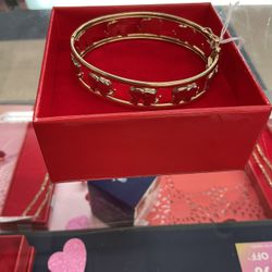 14k Elephant Bracelet 