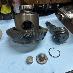 Yukon GM 8.5" 3.90 Ring and Pinion, Eaton Truetrac 28 Spline