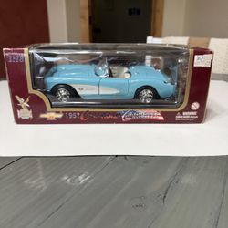 1957 Chevrolet Corvette 1:18 Scale Model Car