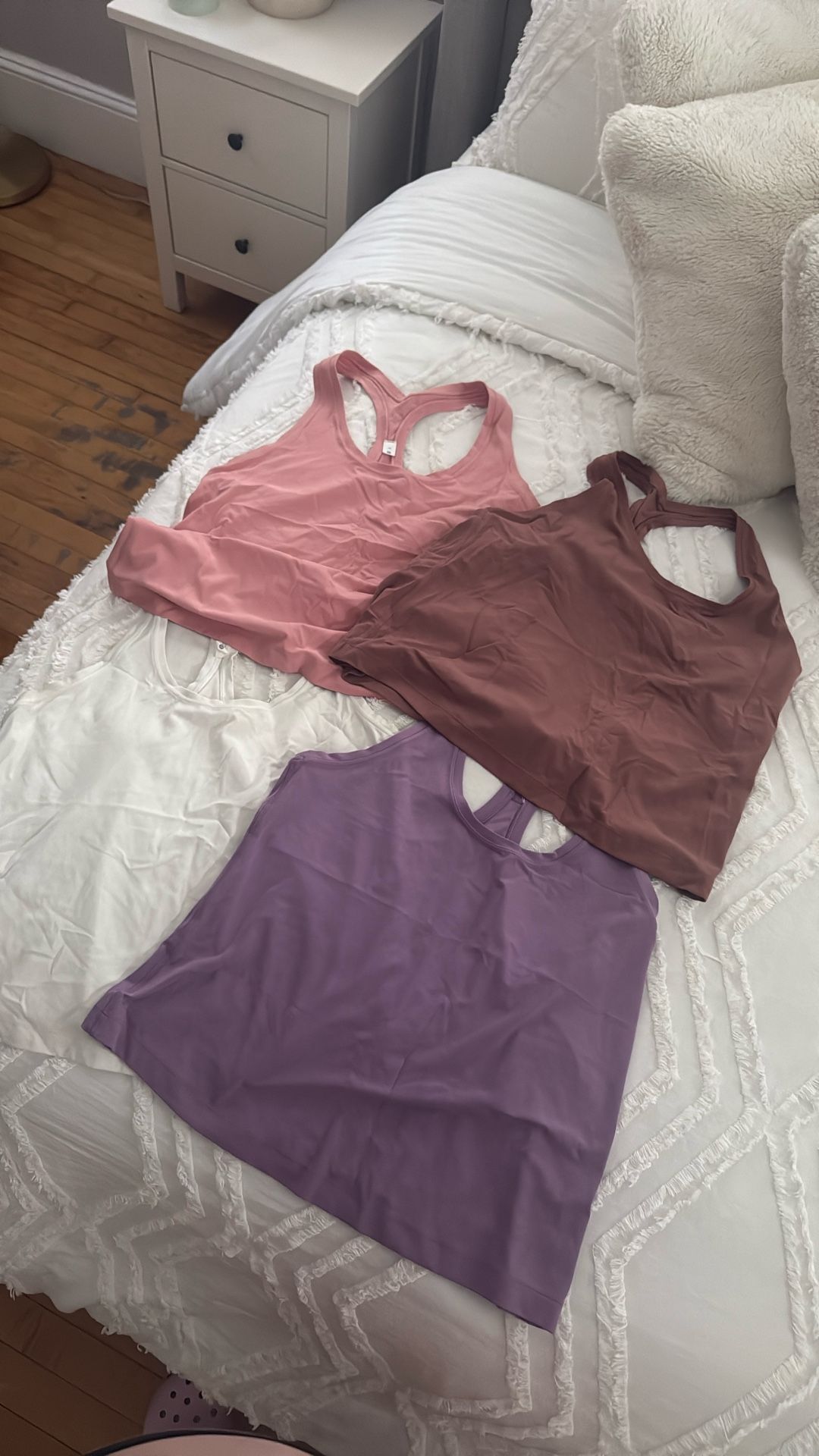 Lululemon Align Tops x4