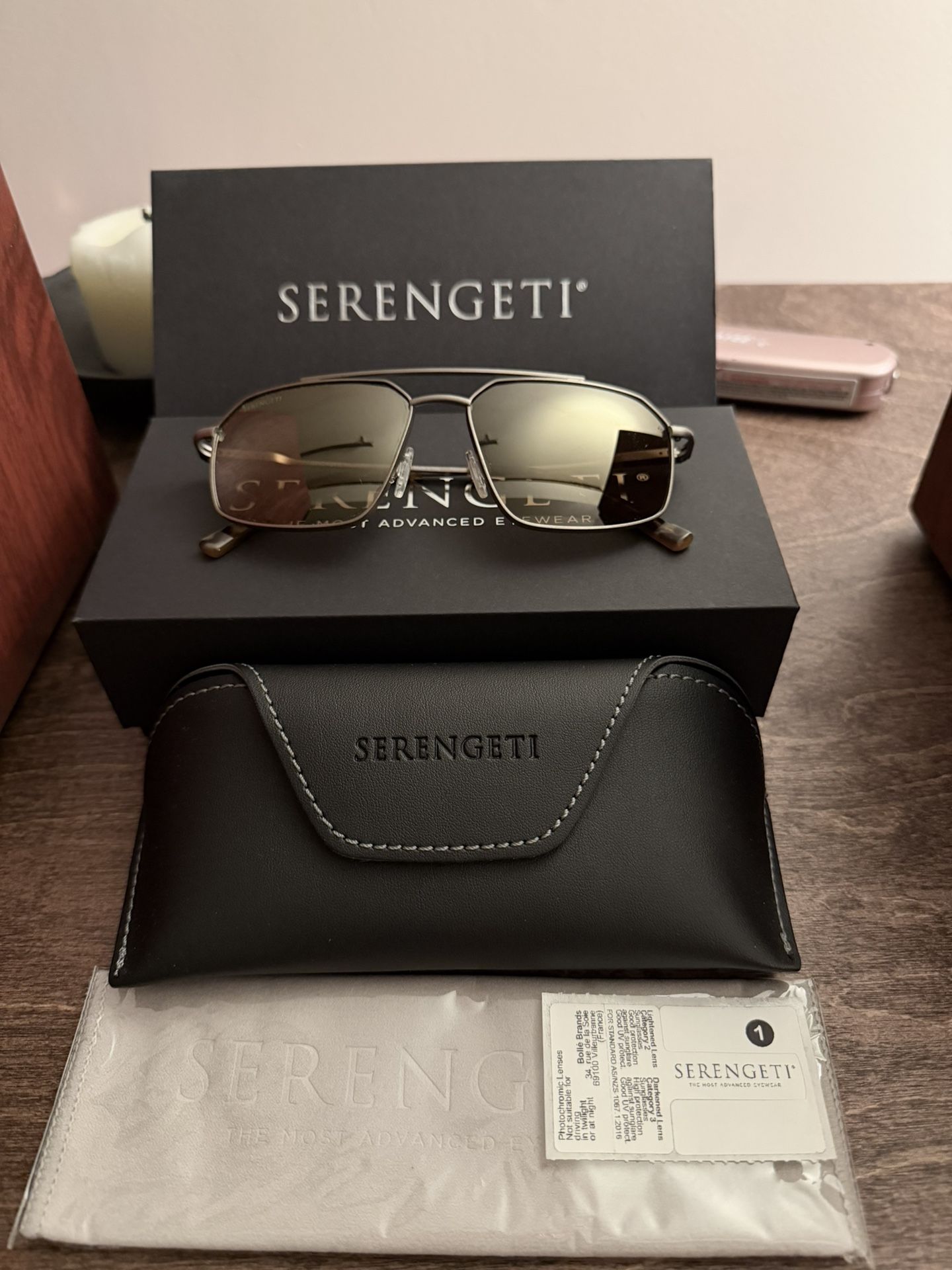 Serengeti - WAYNE sunglasses (brushed bronze frame - Gold Driver Lens)