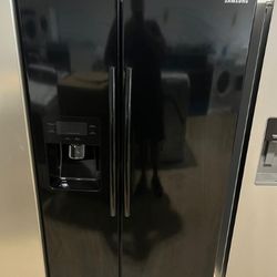 Samsung refrigerator side by side black no ice 