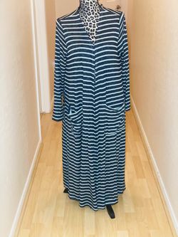 New LulaRoe Sarah Sweater Women’s Size Large