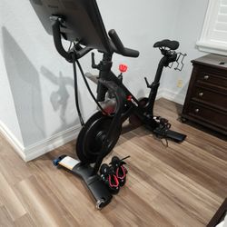 Peloton Cycle