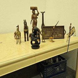 Home Decor Figurines