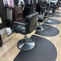 Hair Stylist Chairs 