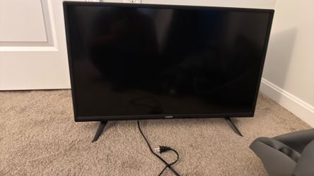 32 inch Vizio HD smart tv