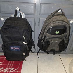 2 NAMEBRAND BACKPACKS $19 each
