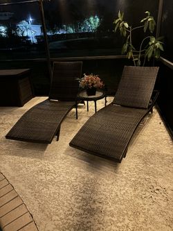 Patio Lounge Chairs