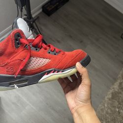 “Raging Bull” Jordan 5