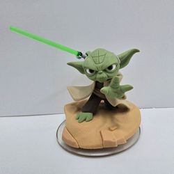 Yoda Disney Infinity 3.0 Game Figure Game Piece from Star Wars Movie