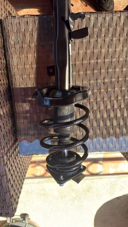 MasterPro Strut And Coil Spring Assembly - 34FD1136