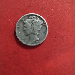 1945  (W) Mercury Silver Dime 