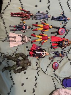 Loose marvel legends