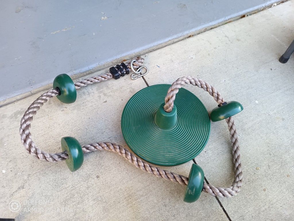 Ninja Climbing Rope with Platforms and disc