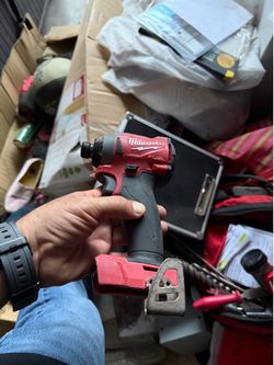 Milwaukee Fuel impact drill