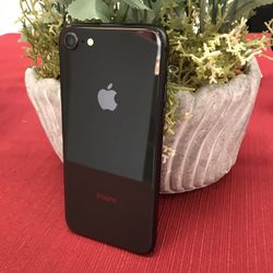 iPhone 8 64GB Unlocked Excellent Condition 