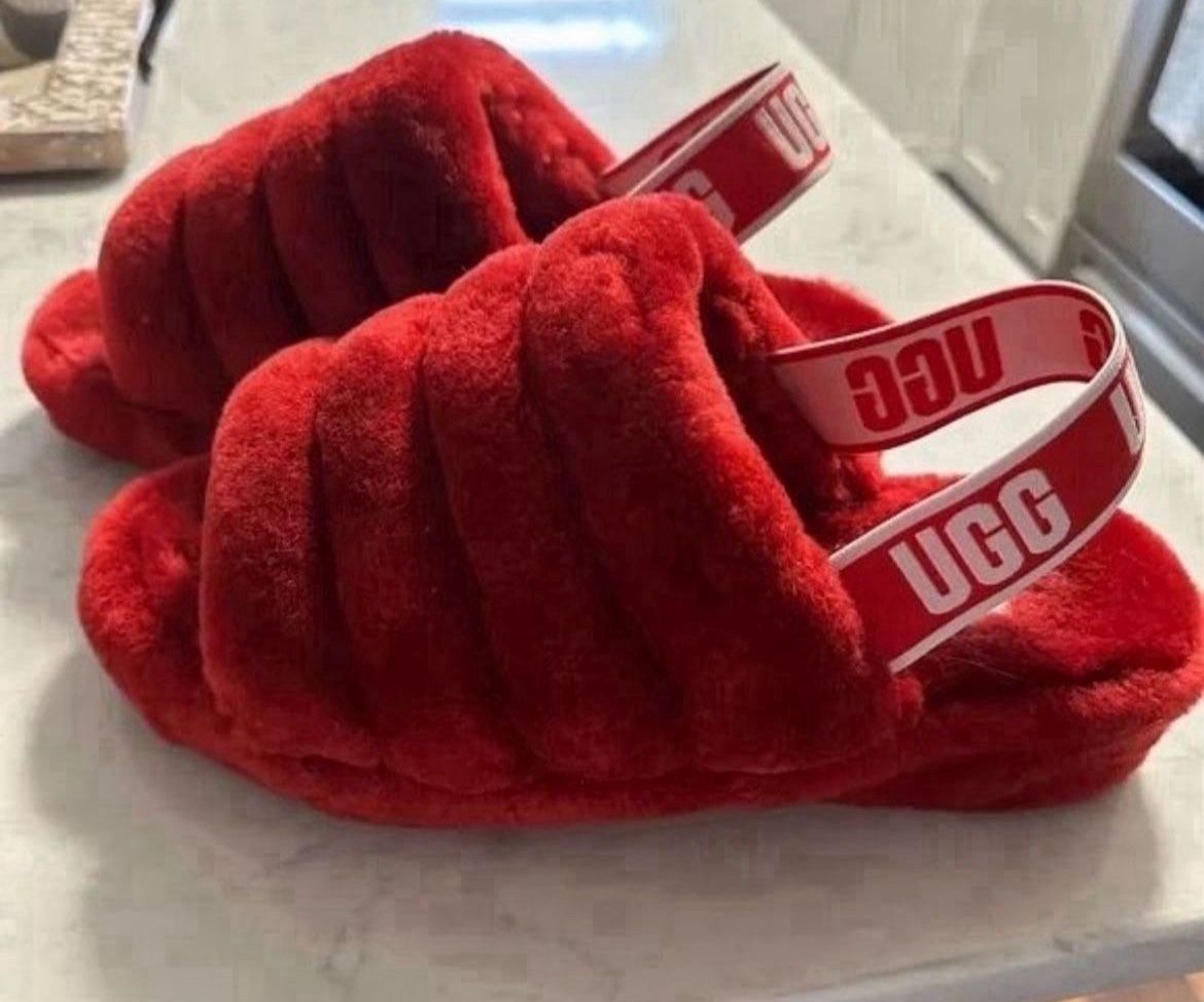 Ugg Slides Size 7 $50