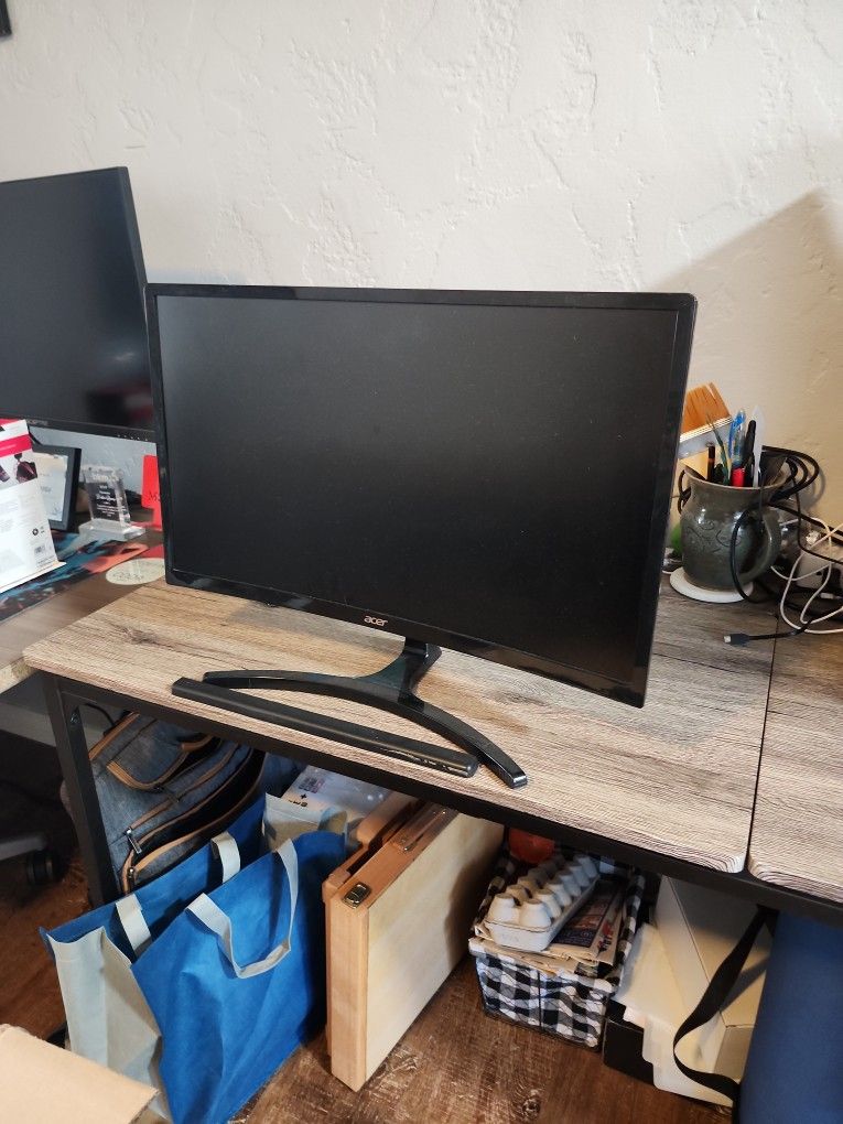 Acer Gaming Monitor 23.6” Curved