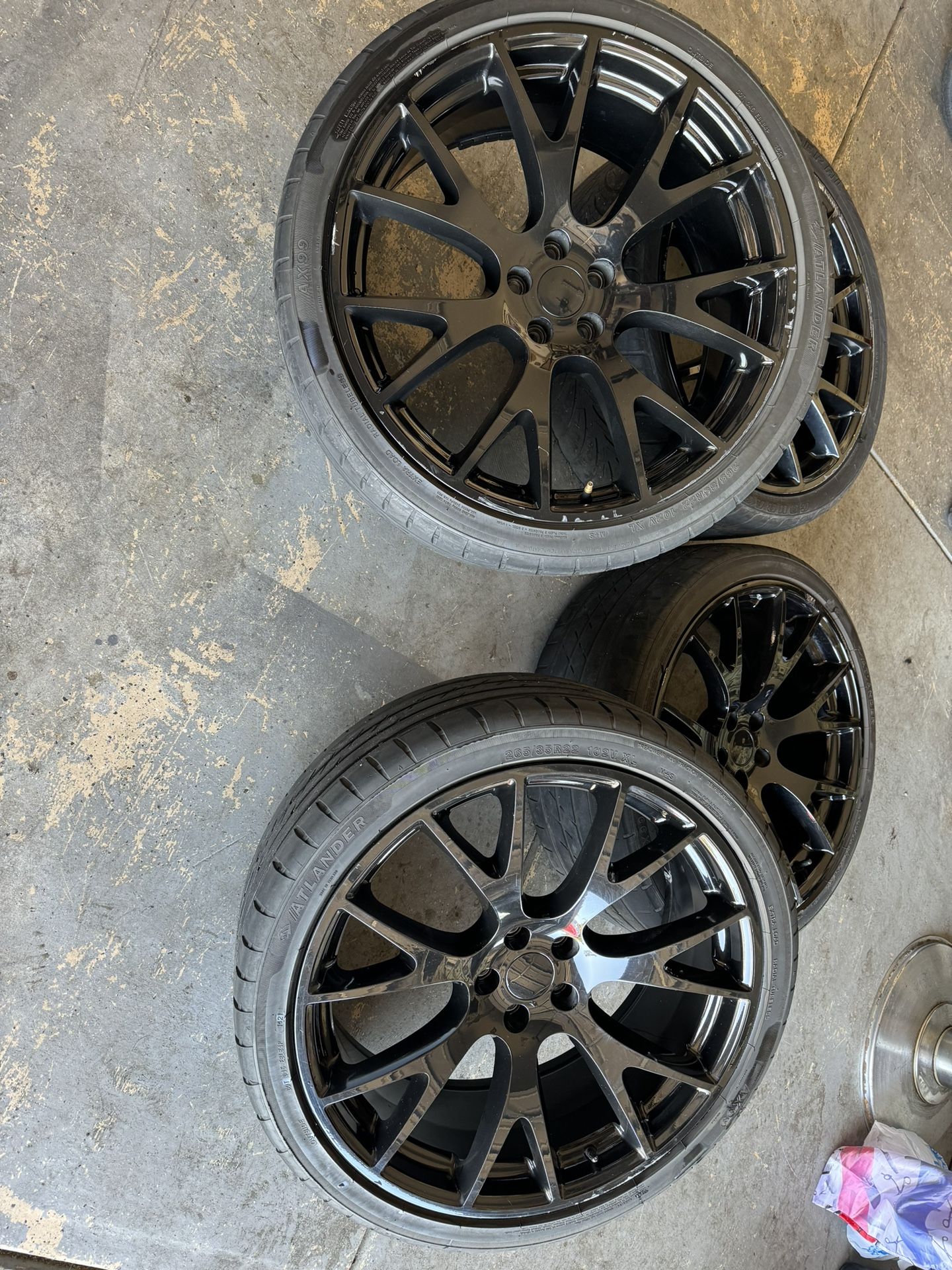 22 inch hellcat replica wheels
