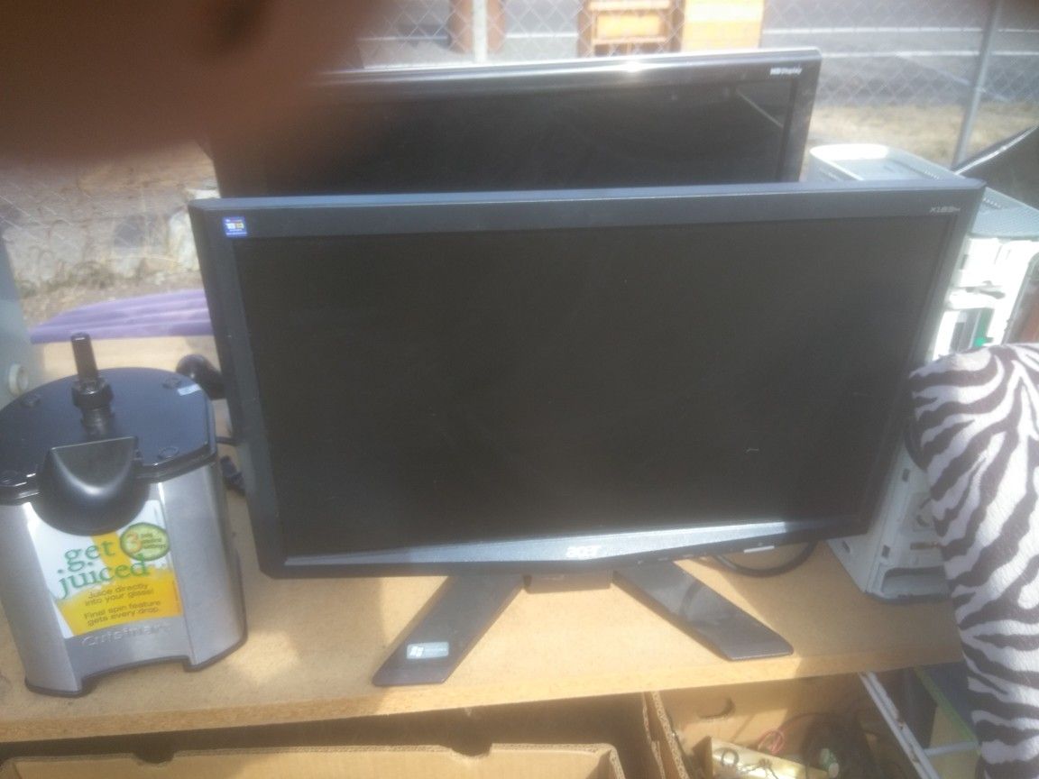 2 computer monitor