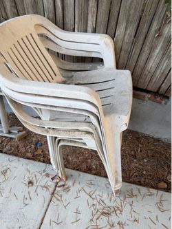 Free Plastic Chairs