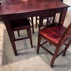Dining Table + 4 Chairs – $5 (Must Go ASAP)