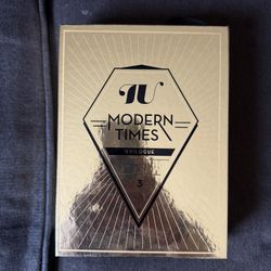 IU modern times limited album