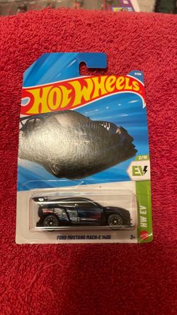 Hot Wheels Ford Mustang Mach-E 1400 HW EV